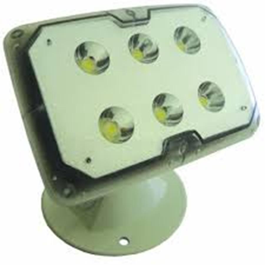 Lumateq LED Post-Mounted Security Light, 6-watt, White - Click Image to Close